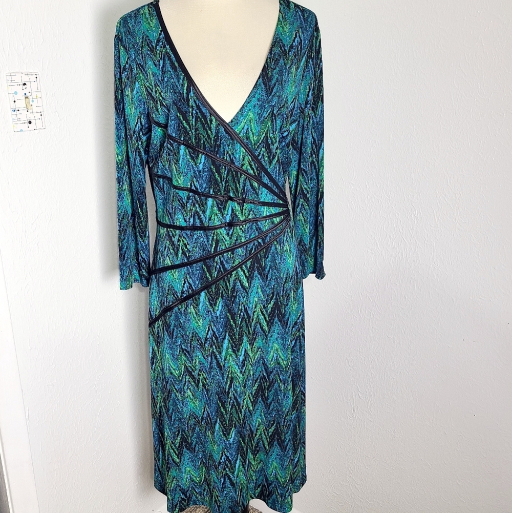 Connected Apparel Blue & Green Dress with Black Trim Across the Front, Size 14
